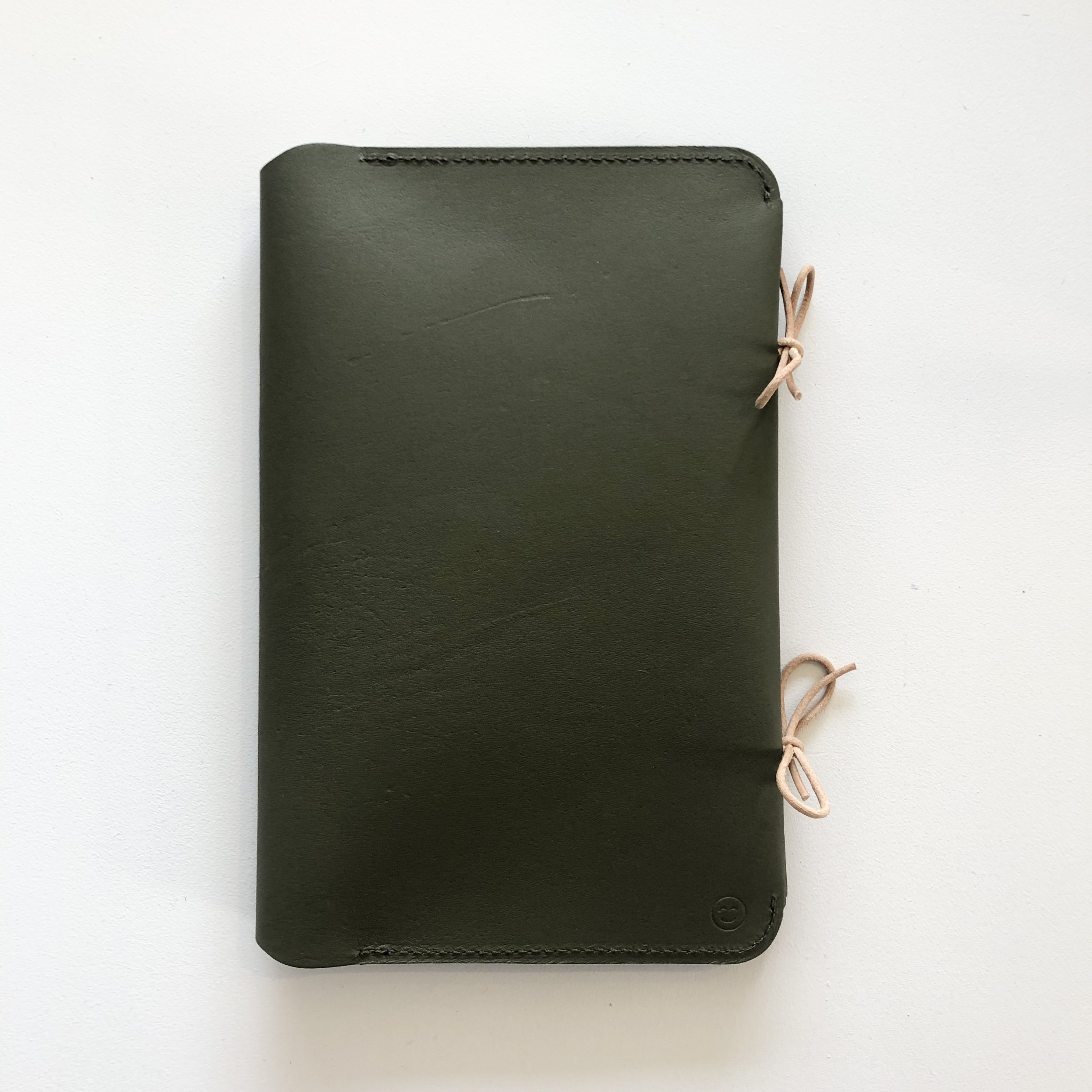 Shoelace Medium Notebook Cover / Olive